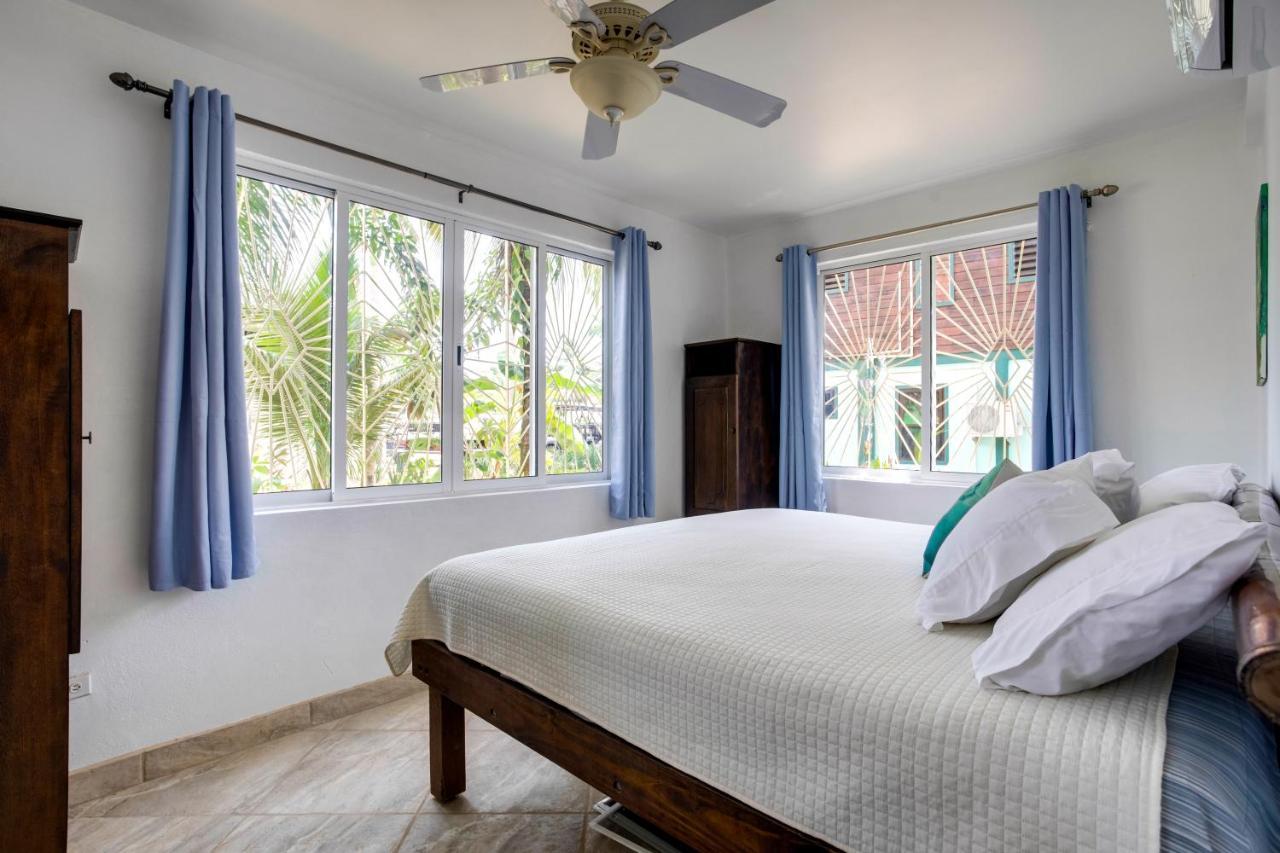 Driftwood Gardens Guesthouse Placencia Экстерьер фото