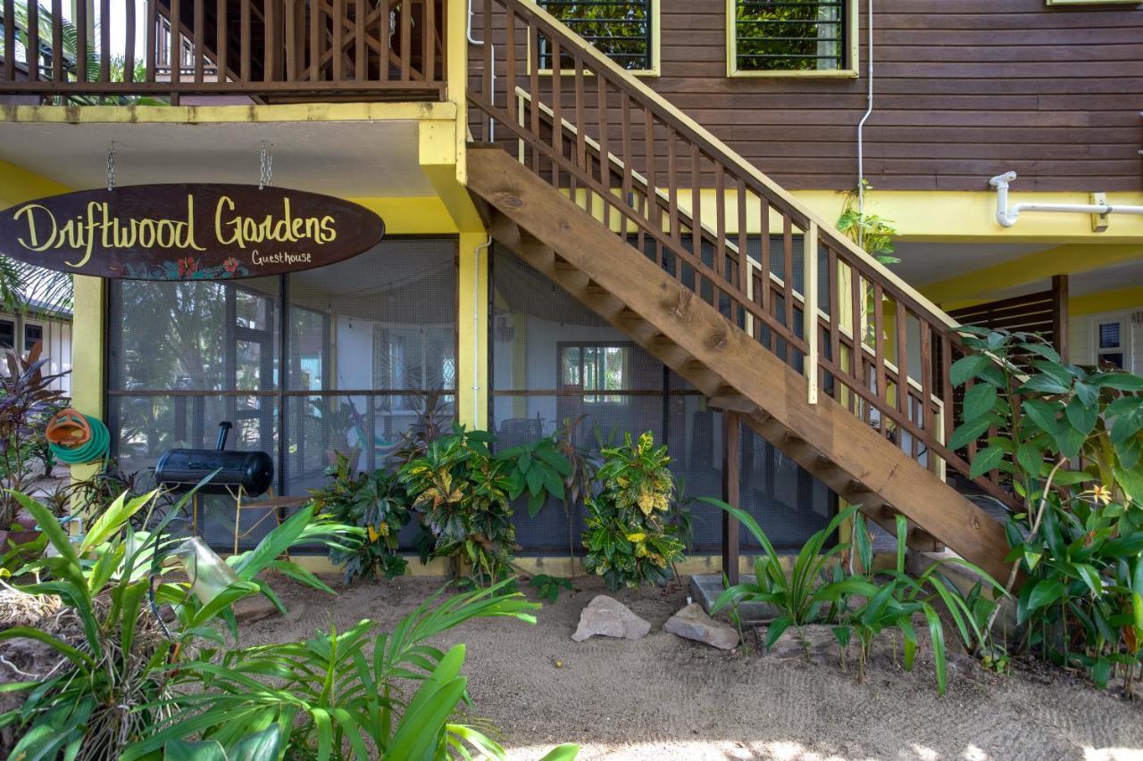 Driftwood Gardens Guesthouse Placencia Экстерьер фото