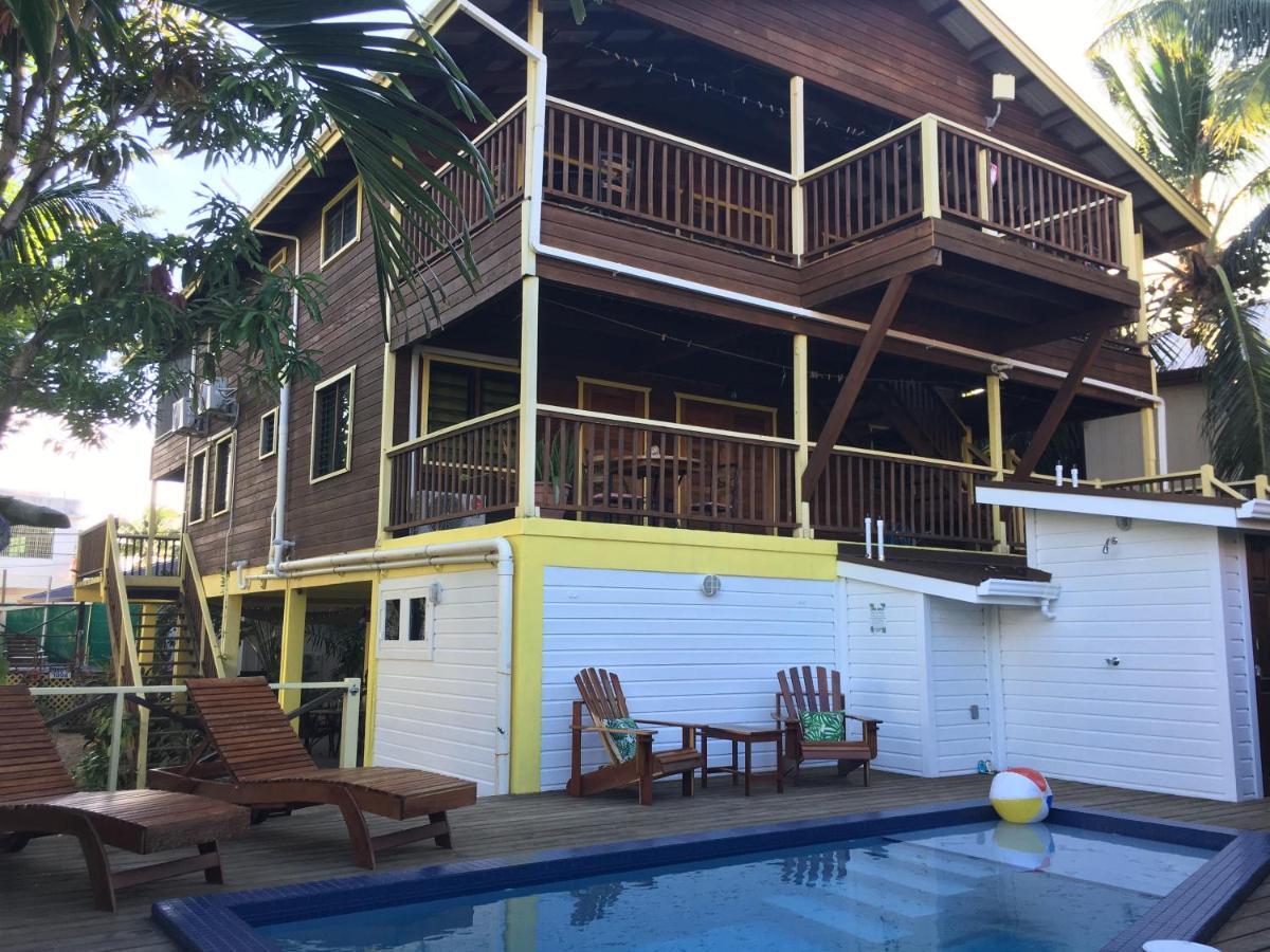 Driftwood Gardens Guesthouse Placencia Экстерьер фото